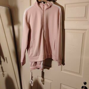 Pink men's tracksuit Large new tags on.
